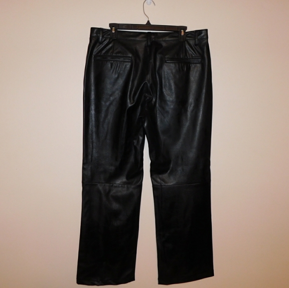 Mens vintage Calvin klein leather pants - Picture 3 of 4